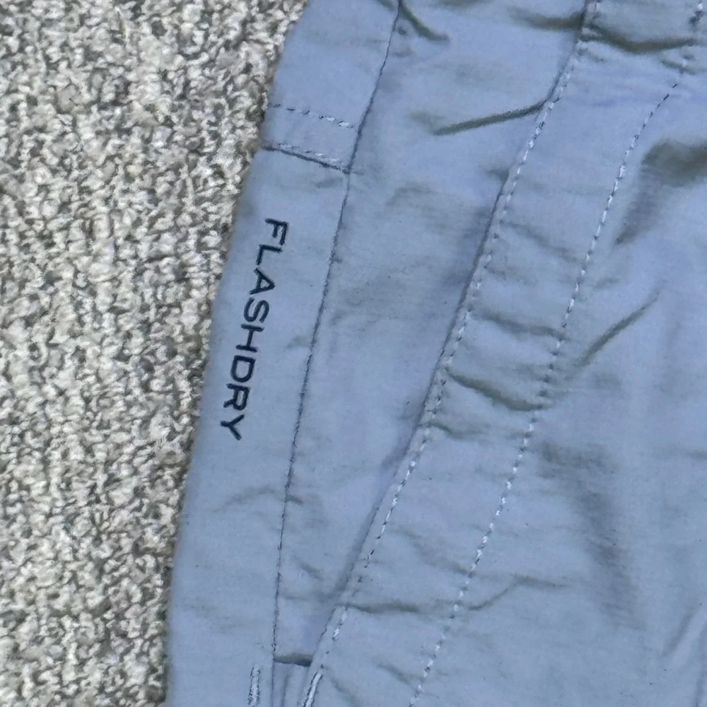 The North Face FlashDry Shorts Mens S Gray Nylon Hiking Active Outdoor 8" - Picture 5 of 11